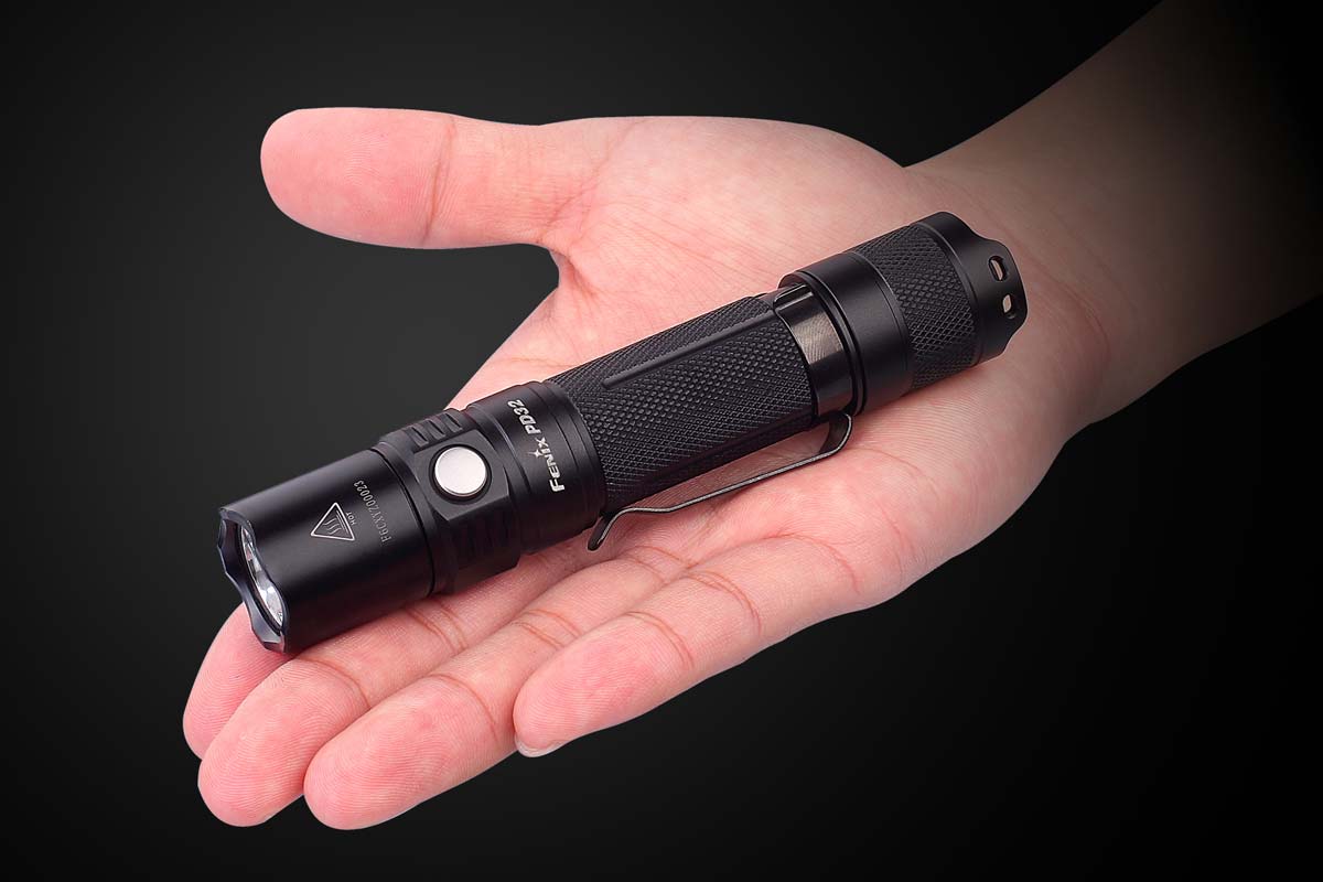 682-pd32-fenix-flashlight-discontinued-2.jpg PD32 Fenix Flashlight - DISCONTINUED